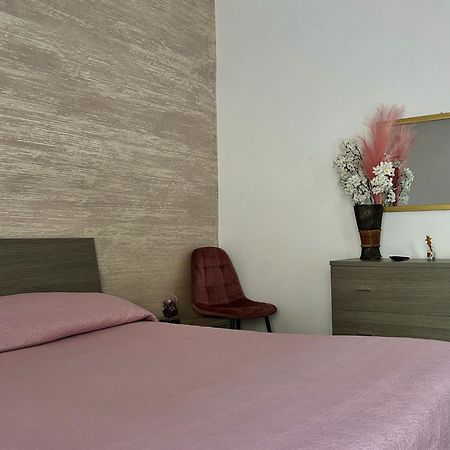 La Finestrella Apartment Giardina Gallotti Luaran gambar