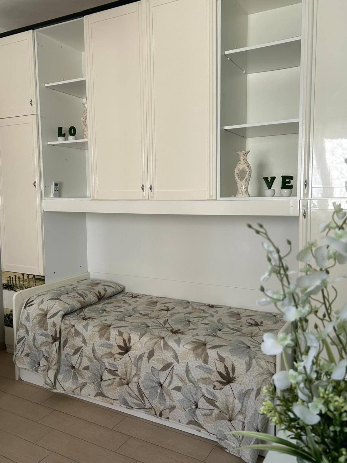 La Finestrella Apartment Giardina Gallotti Luaran gambar