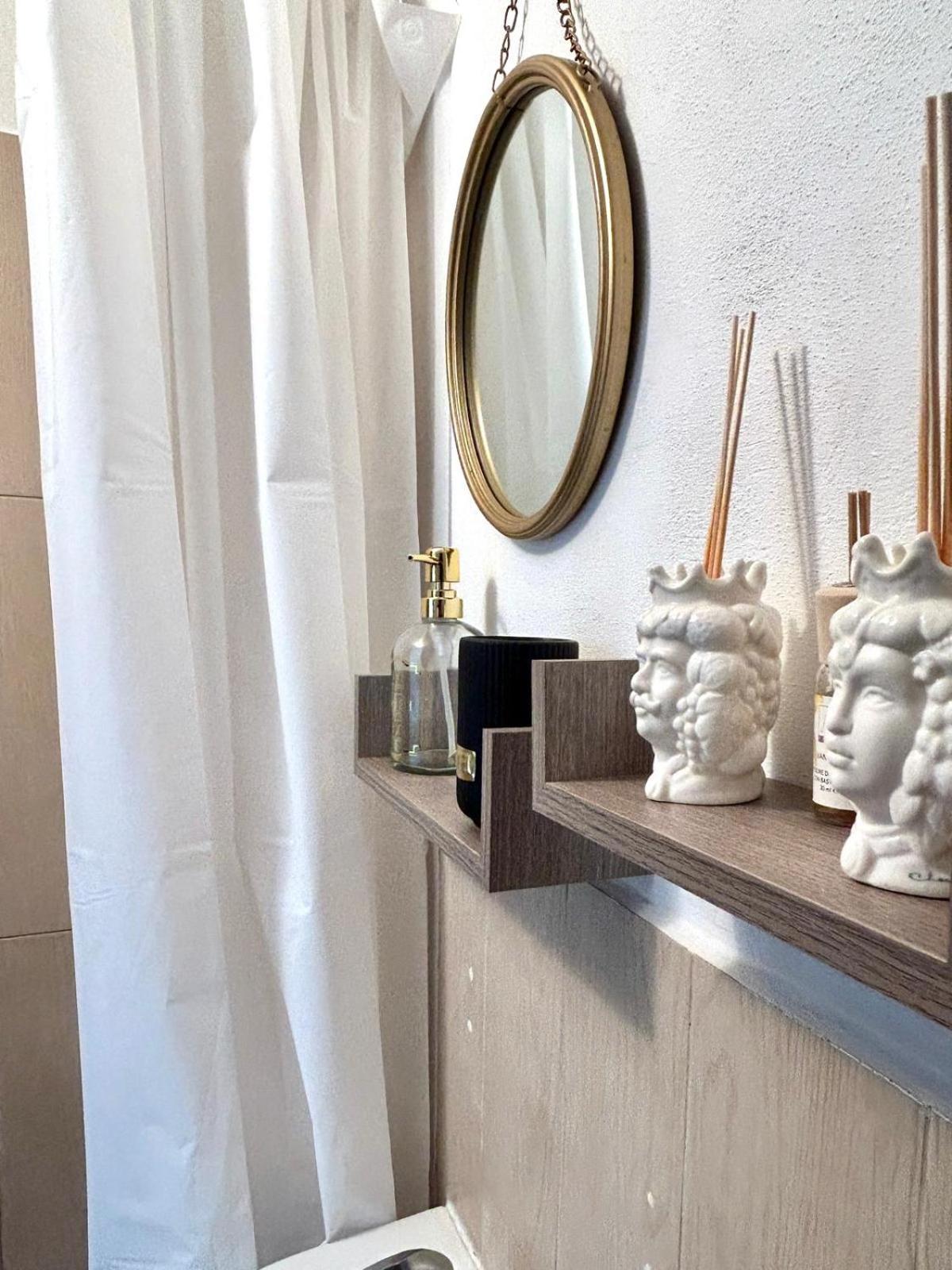 La Finestrella Apartment Giardina Gallotti Luaran gambar