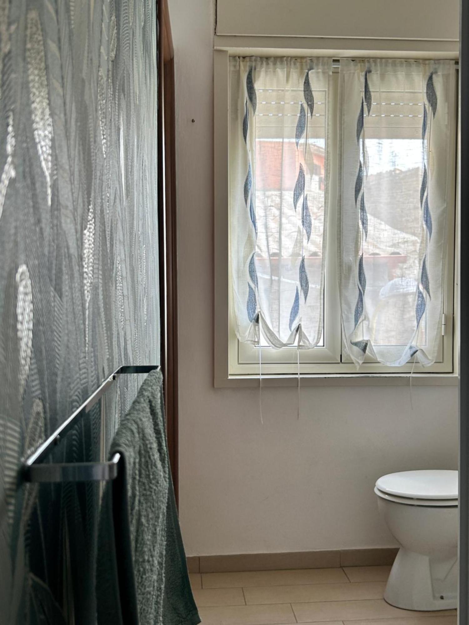 La Finestrella Apartment Giardina Gallotti Luaran gambar